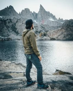 ZOLEO Satellite Communicator -Cheap Health & Safety Store 0f529766 f92e 44b1 9185 5687317fe3d0