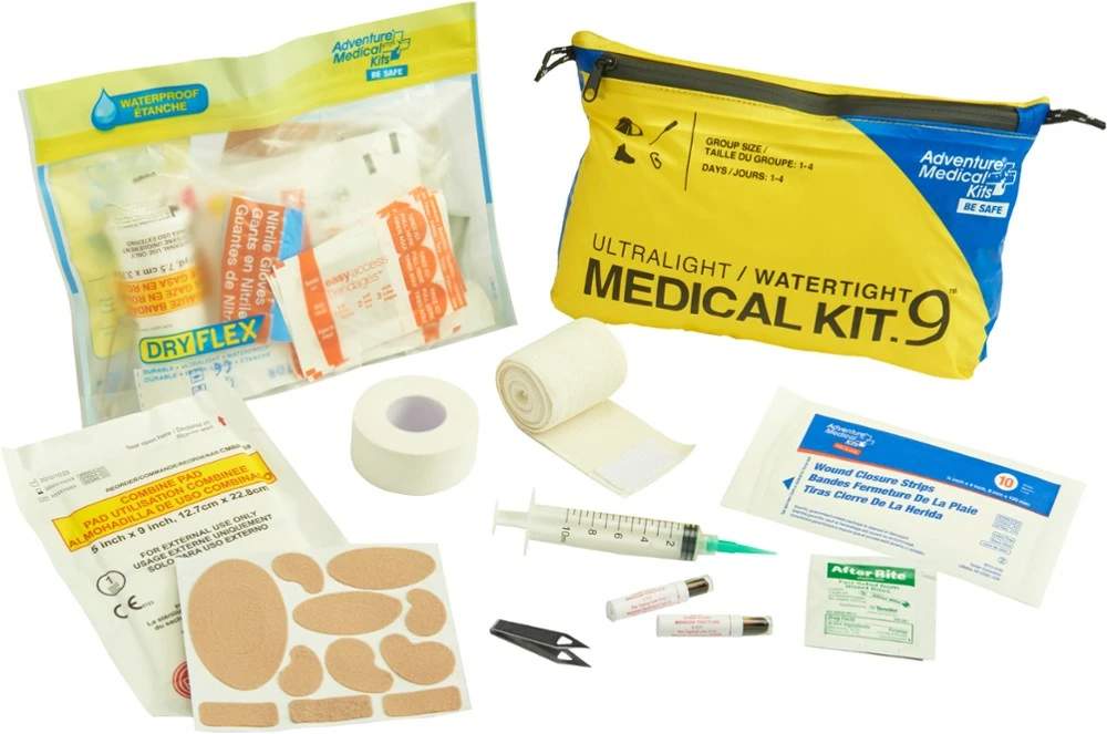 Adventure Medical Kits UltraLight / Watertight .9 First-Aid Kit 3 Adventure Medical Kits UltraLight / Watertight .9 First-Aid Kit - Image 3