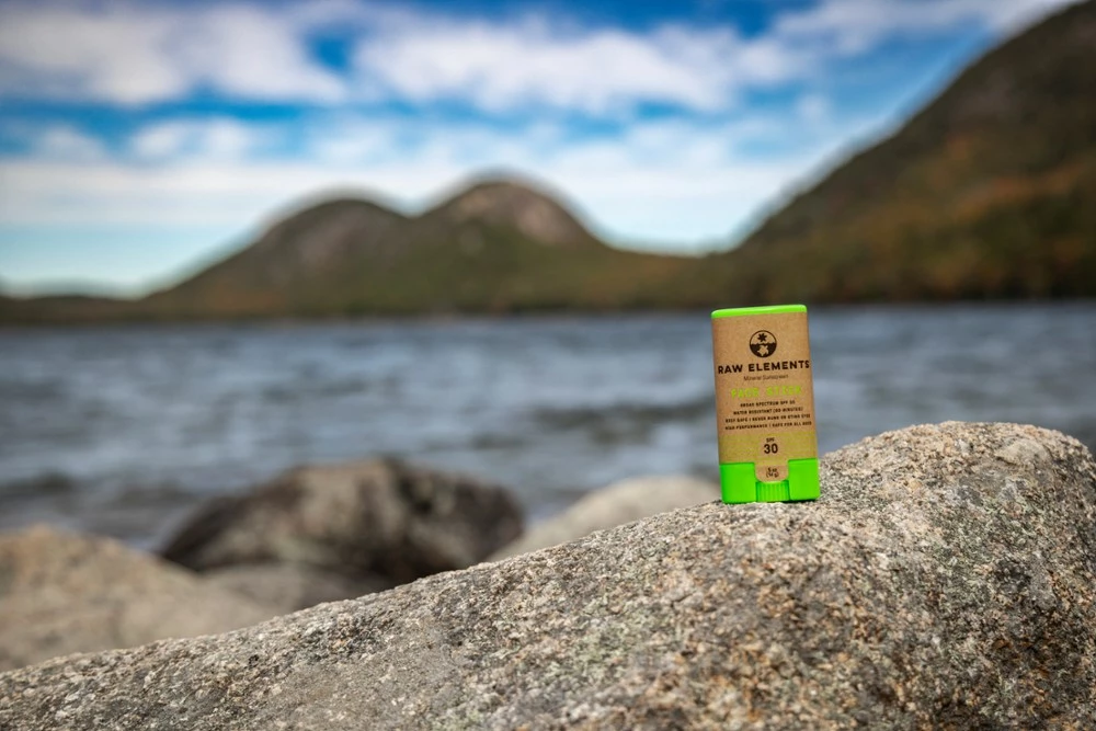 Raw Elements SPF 30 Sunscreen Face Stick - 0.5 oz. 6 Raw Elements SPF 30 Sunscreen Face Stick - 0.5 oz. - Image 6