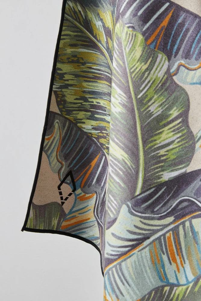 Nomadix Original Towel 5 Nomadix Original Towel - Image 5