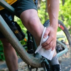 WILDLAND Poison Oak & Ivy Exposure Wipes - Package of 12 -Cheap Health & Safety Store fc2459c0 df79 410c b68b 8837c65ece2a